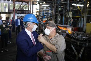 Alberto Fernández celebró el crecimiento del empleo privado Alberto Fernández celebró el crecimiento del empleo privado