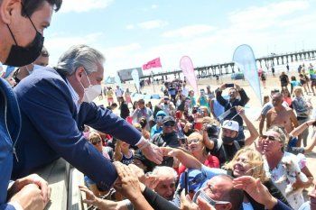 Alberto Fernández visitó La Costa y se reunió con empresarios turísticos.