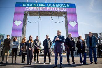 Alberto Fernández junto a parte de su gabinete participaron de la reapertura de Tecnópolis.