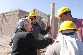 Alberto Fernández participará en el acto de la UOCRA