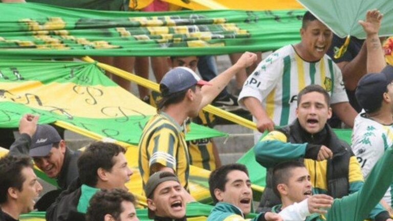 Horror en Mar del Plata: ataron y humillaron a un hincha de Lanús