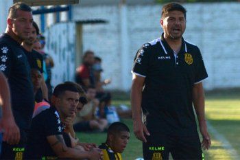 Abaurre en el banco de Olimpo: Fue acusado de pedir favores sexuales a algunos dirigidos.