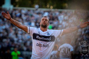 Gimnasia y Brahian Alemán miran juntos hacia el futuro.