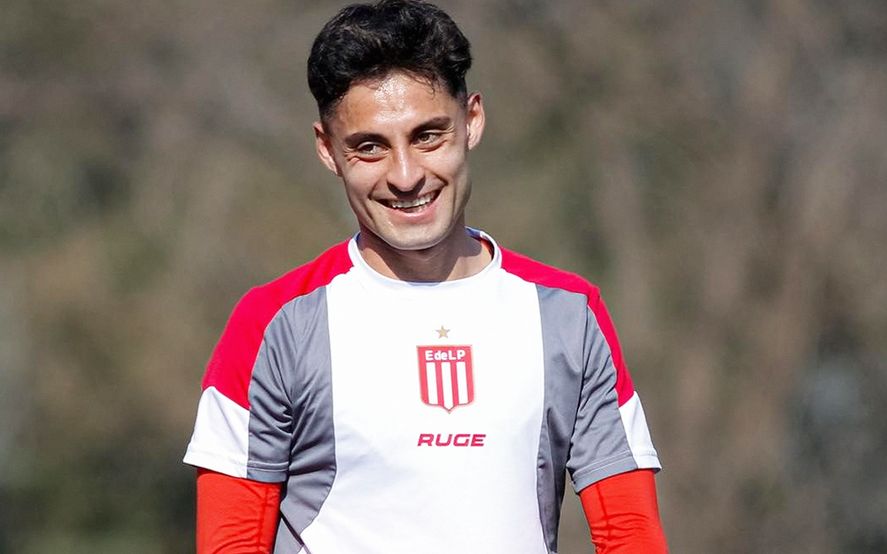 Javier Altamirano en Estudiantes. Javier Altamirano en Estudiantes.