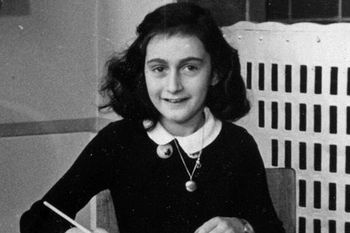 google: ¿por que el doodle de hoy homenajea a ana frank?