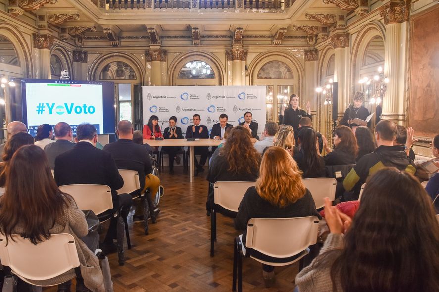 Presentación de la Acción Nacional por el Voto Accesible.