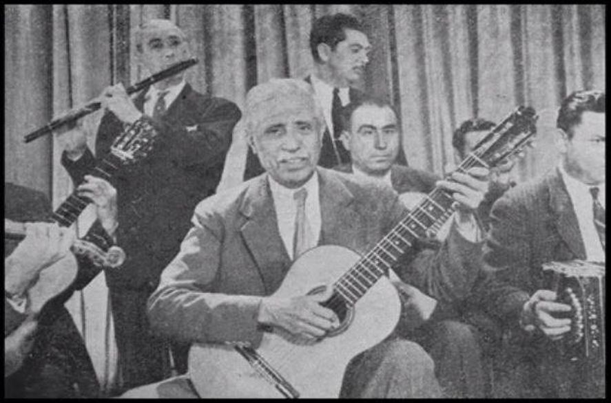 Cada 29 de mayo se celebra el Día Nacional del Folklorista en homenaje a Andrés Chazarreta.