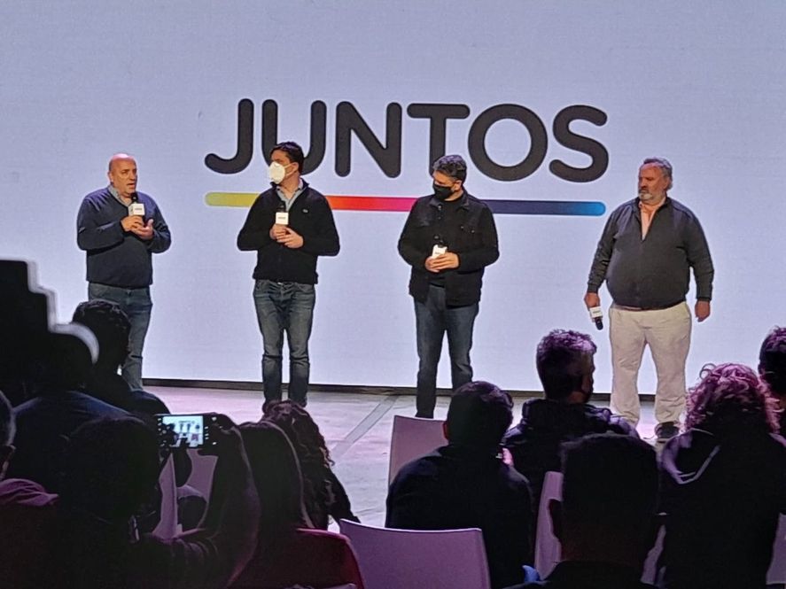 Andrés De Leo, Maxi Abad, Jorge Macri y Joaquín De La Torre salieron a mostrar unidad. Los resultados del boca de urna eran favorables al Frente de Todos.