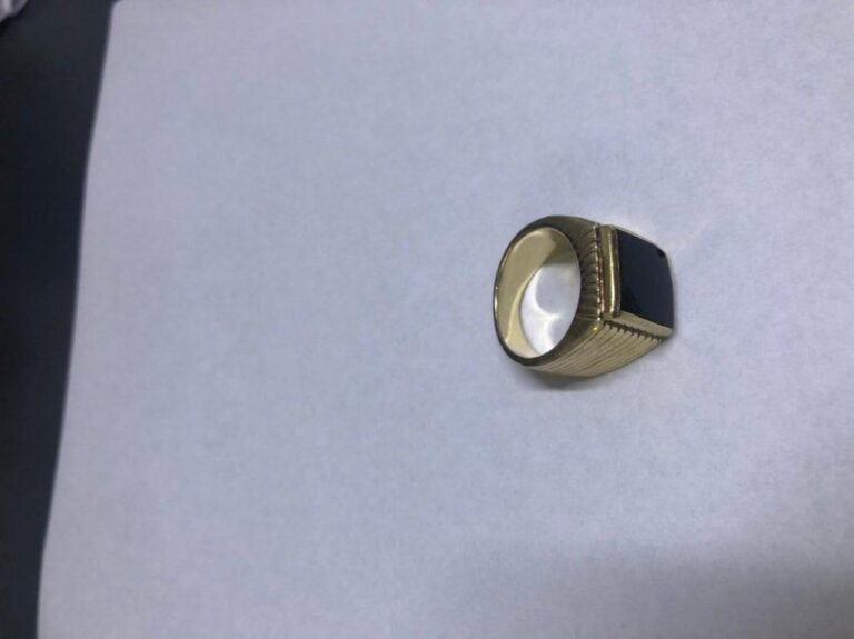 Fin del misterio: ¿dónde estaba el anillo de Menem?