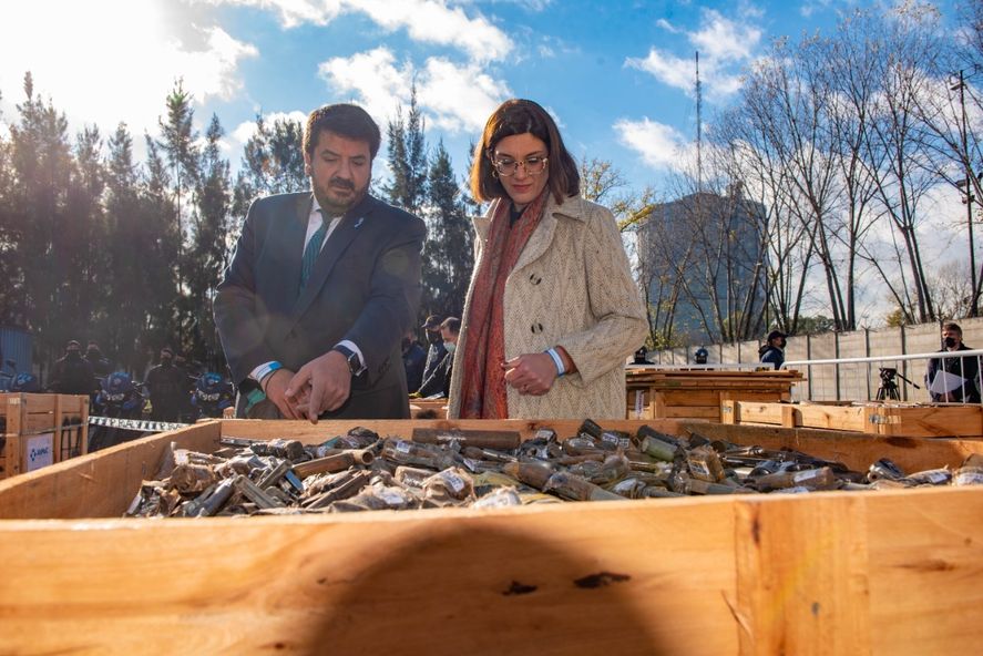 En el marco del Ni Una Menos se destruyeron más de 10 mil armas de fuego, consideradas uno de los principales instrumentos con los que se cometen femicidios