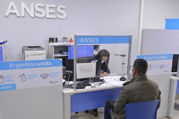 ANSES: ¿cómo inscribirse para recibir el bono de 45 mil pesos?