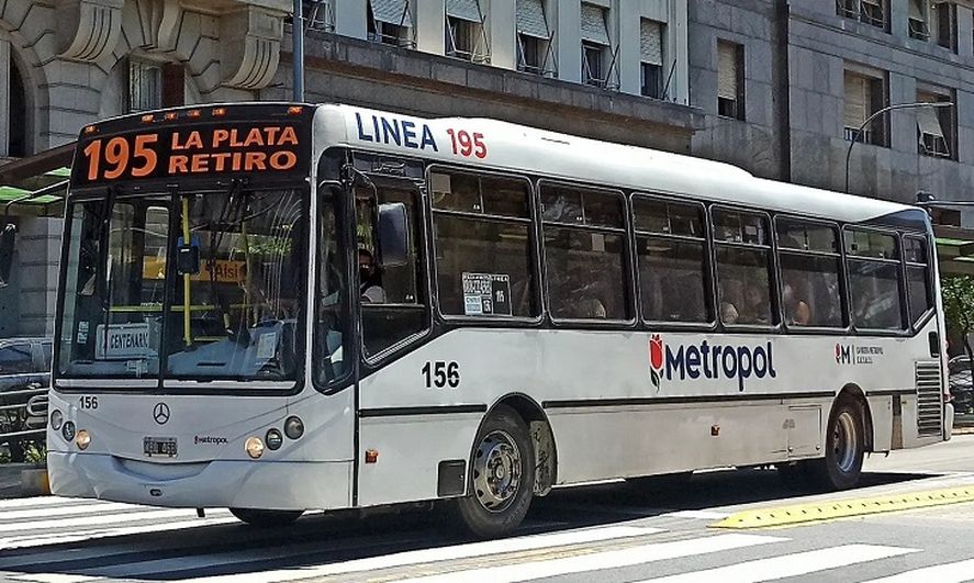 Anuncio oficial de Metropol: paro del Costera a partir de las 00 hrs del próximo martes.