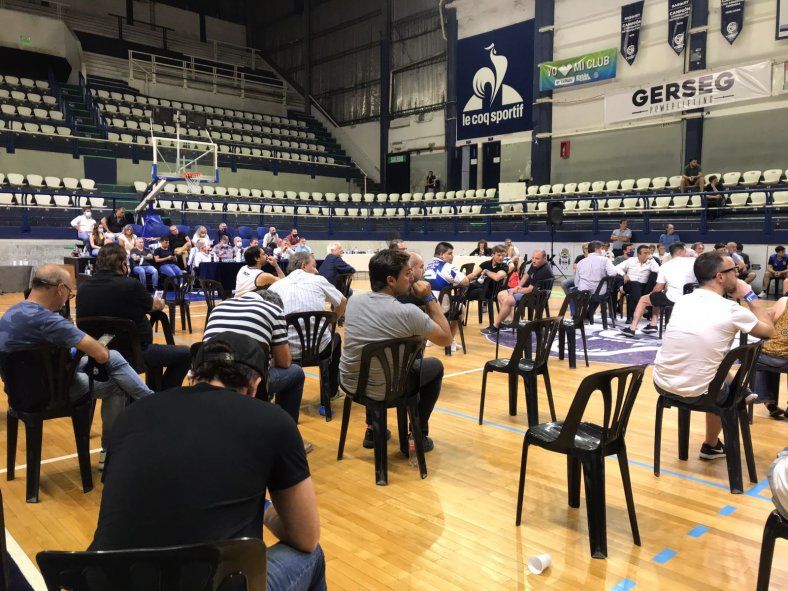 Gimnasia llevará a cabo una nueva Asamblea este martes. La próxima semana habrá elecciones.