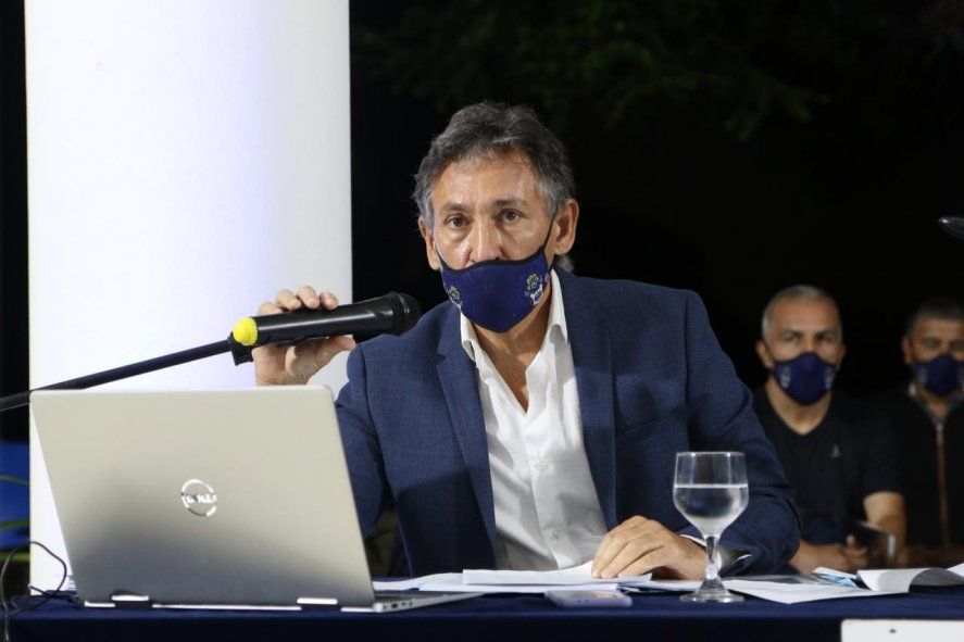 Asamblea en Gimnasia de manera virtual