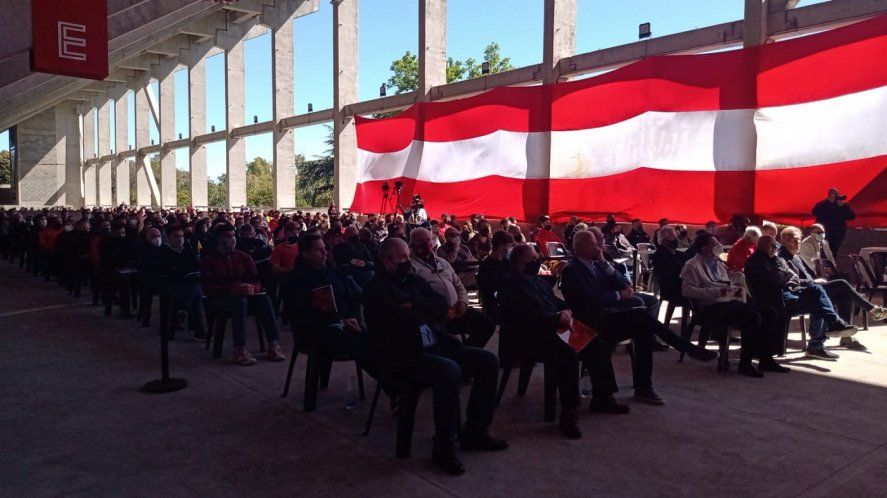 Asamblea de Estudiantes en UNO