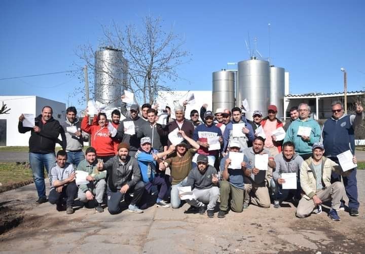 “Trabajadores del país se están organizando para movilizarse a Carlos Casares” afirman desde ATILRA