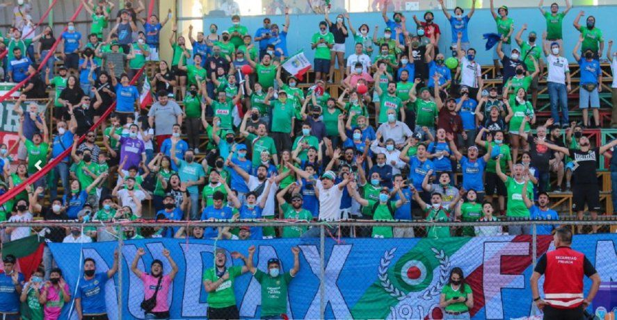Hinchada de Audax Italiano, rival de Estudiantes en la Copa Libertadores 2022