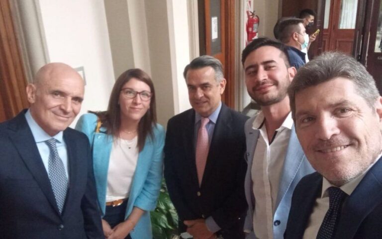 La reacción del liberalismo bonaerense al bloqueo de Juntos por el Cambio