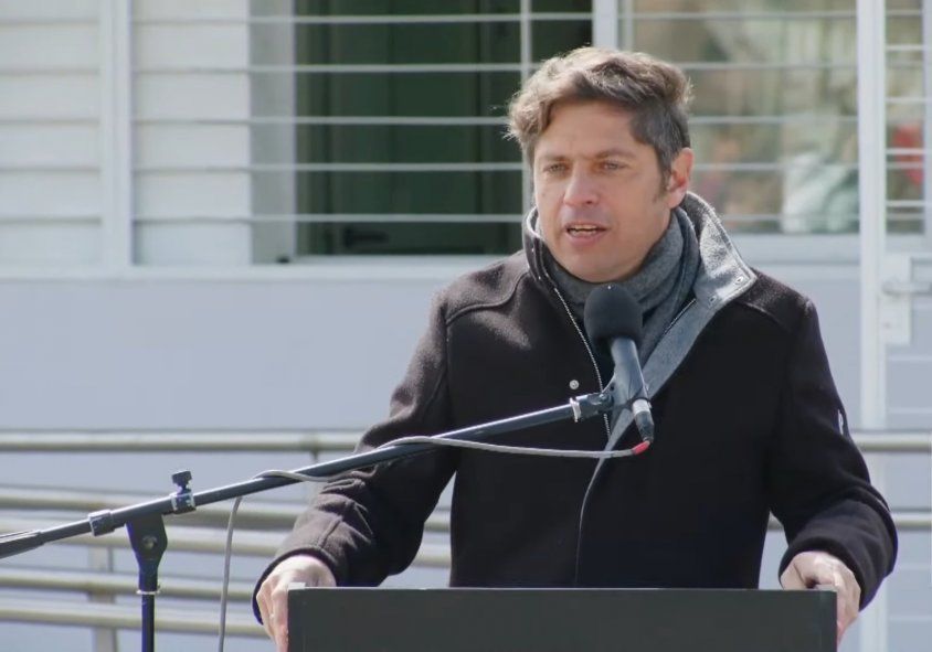 Axel Kicillof durante la inauguración del Centro de Atención Primaria de la Salud 150 de su gestión.