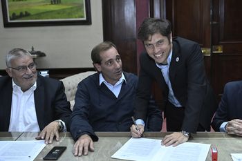los intendentes pro le tiran un ultimatum a axel kicillof por el bono de 60 mil