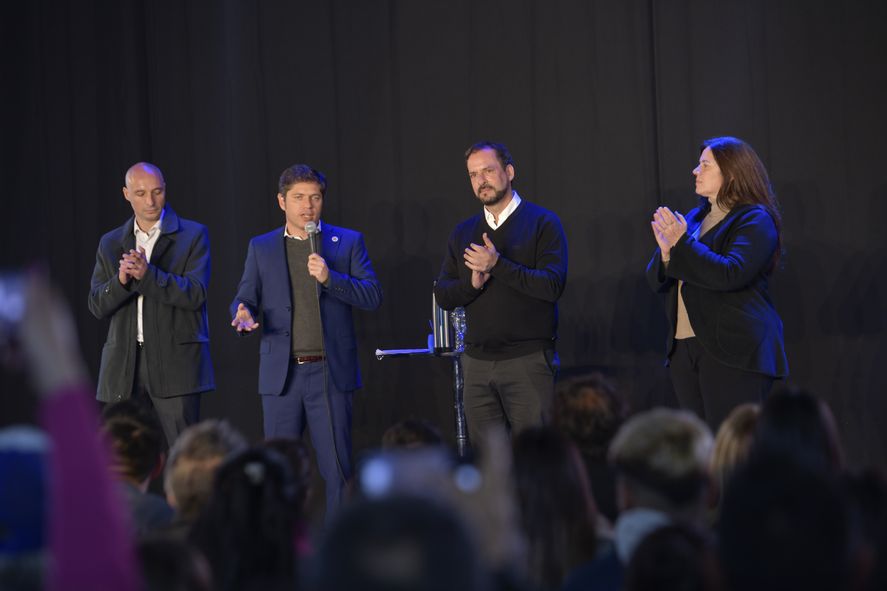 Axel Kicillof llamó a militar por la boleta completa: “No hay octubre sin agosto” Axel Kicillof llamó a militar por la boleta completa: “No hay octubre sin agosto”
