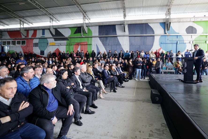 Axel Kicillof a los industriales: “No necesitamos ni motosierra ni dinamita”