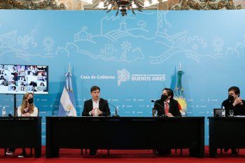 Axel Kicillof, Nicolás Trotta, y Agustina Vila, durante la conferencia de prensa el jueves pasado, sobre los programas ATR y de regreso a clases.