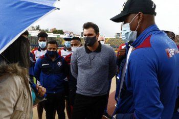 Jaime Ayoví y Pablo Trobbiani en Olmedo de Ecuador