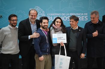 axel kicillof: si quieren casta, vayan a buscar a los economistas de milei y bullrich