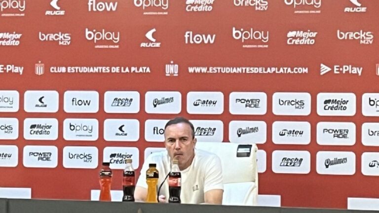 Abel Balbo explicó a qué juega Estudiantes