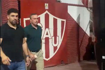 Abel Balbo en su salida de Estudiantes, al perder con Unión