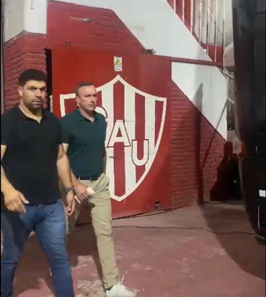 Abel Balbo en su salida de Estudiantes, al perder con Unión