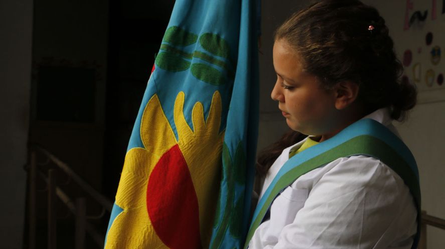 La bandera bonaerense nació a partir de un concurso, en una escuela de Capitán Sarmiento.