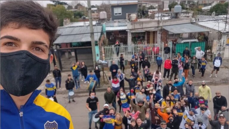 Uno de los debutantes de Boca fue ovacionado en su barrio