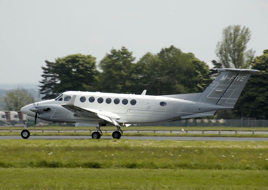 Así es el Beechcraft King Air B200GT/250 que compró Sergio Berni.
