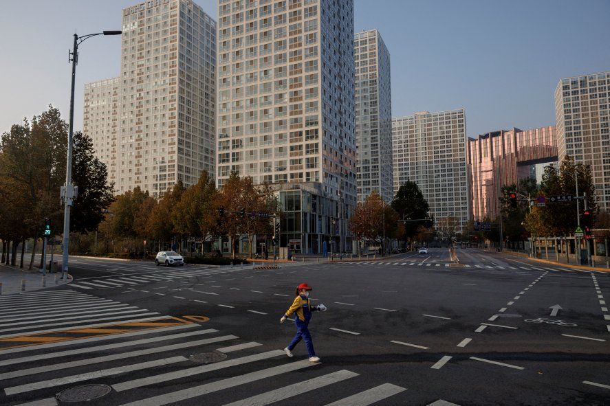 China vuelve a decretar confinamientos estrictos en distintas ciudades por un rebrote de Covid-19.