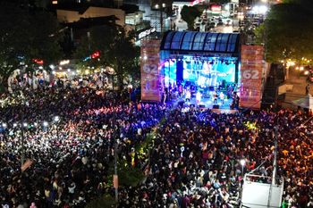 mira las mejores fotos del aniversario de berazategui