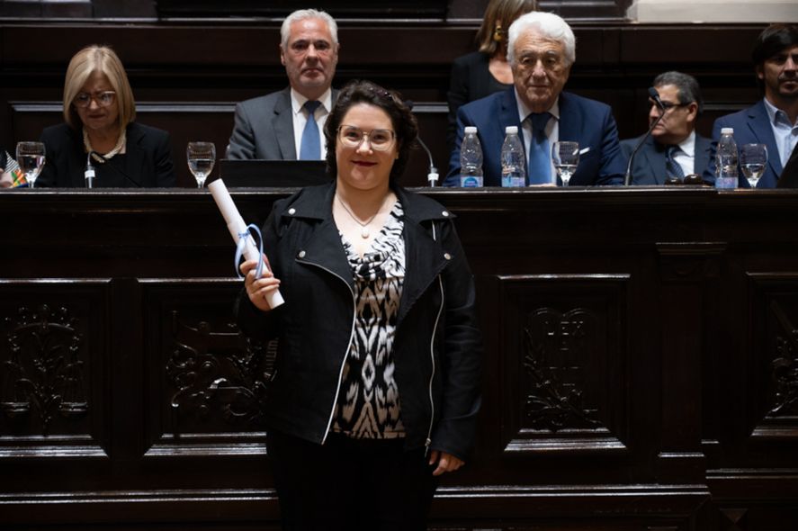 Betina Riva es el otro monobloque de La Libertad Avanza en el Senado. Su jefa política es Carolina Píparo.