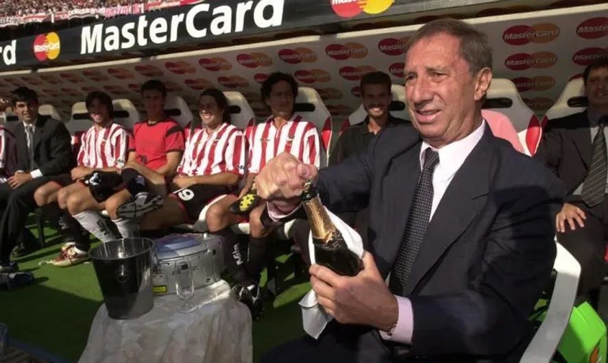 En el último ciclo de Carlos Bilardo en Estudiantes, Juan Carlos Docabo fue el arquero que más jugó.