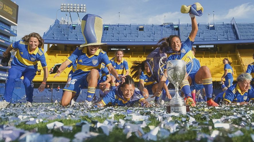 El fútbol femenino de Boca se consagró campeón en la Bombonera.