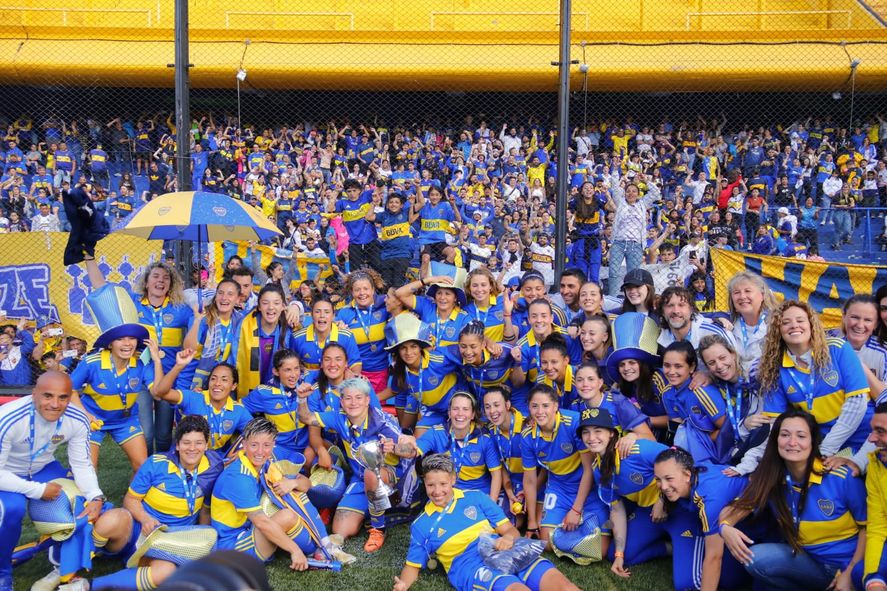 El fútbol femenino de Boca festejó en la Bombonera junto a sus hinchas.