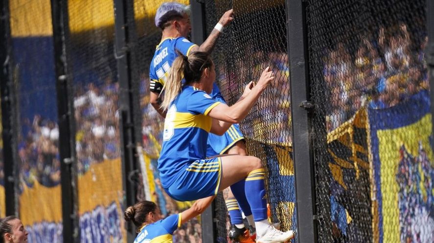 Boca y un festejo soñado: el fútbol femenino se consagró campeón en la Bombonera y festejó con su gente.