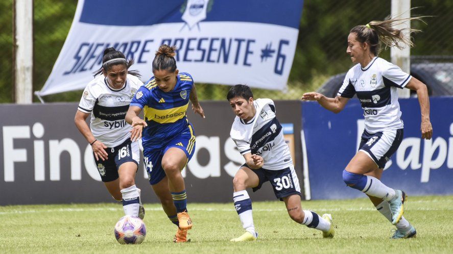 Gimnasia tuvo un año irregular en el fútbol femenino de AFA. Gimnasia tuvo un año irregular en el fútbol femenino de AFA.