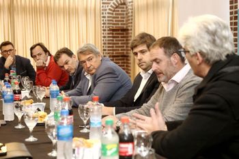 Boleto de colectivos: reuniones para “achicar la brecha” entre el interior y el AMBA 