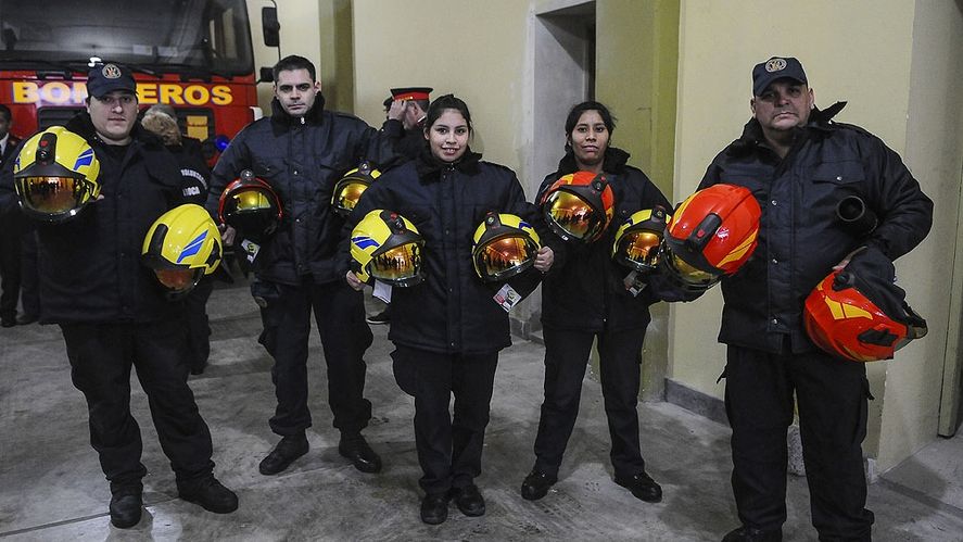 Bomberos voluntarios: Por medio del decreto 386/2021 se promulgó la ley 27.629.
