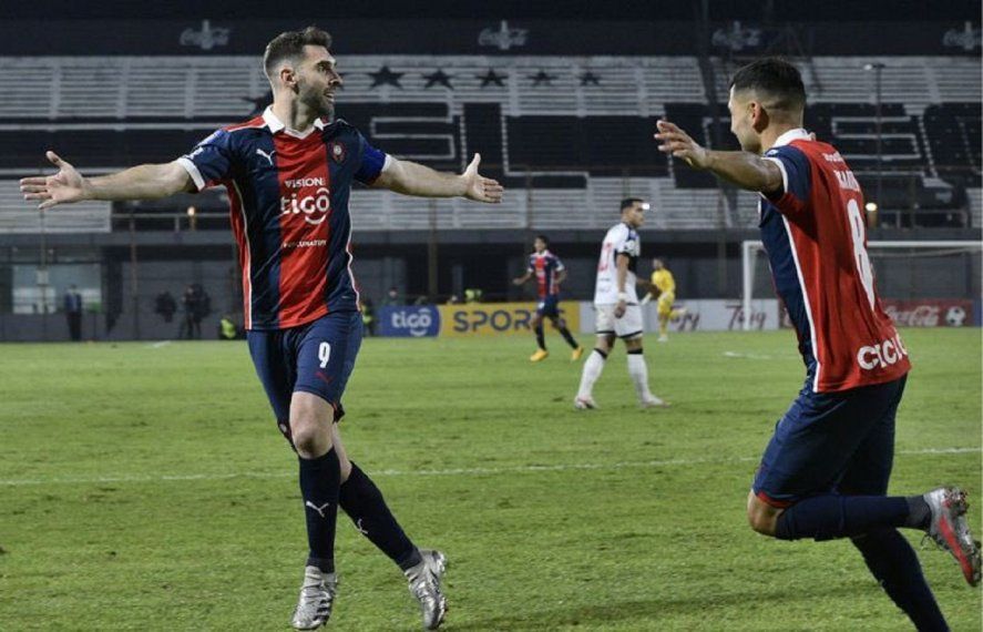 Boselli volvería a Estudiantes luego de jugar en Cerro Porteño en 2021.