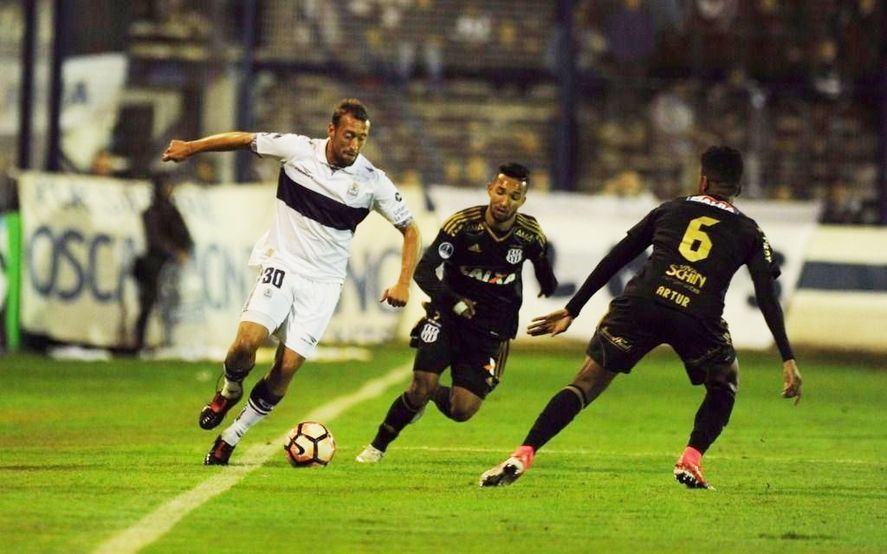 Brahian Alemán estuvo presente la última vez que Gimnasia jugó Copa Sudamericana.