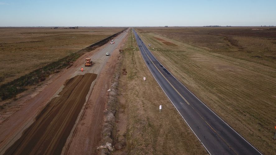 Avanzan las obras en las Rutas 11 y 56, que conectan la costa bonaerense