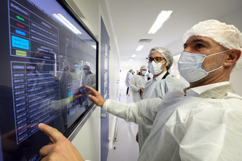 Cafiero destacó el crecimiento de las exportaciones de la industria farmacéutica