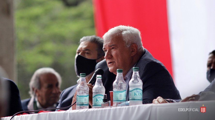 juan José Calderón dirigente de Estudiantes